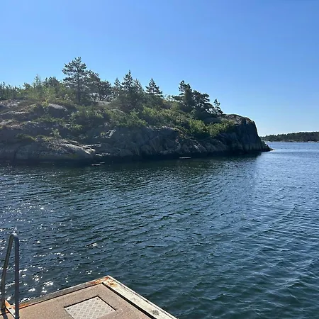 Semesterbostad Charming 1970s At Risor, Oysang