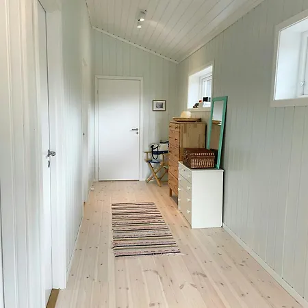 Σπίτι διακοπών Charming 1970s At Risor, Oysang Sondeled